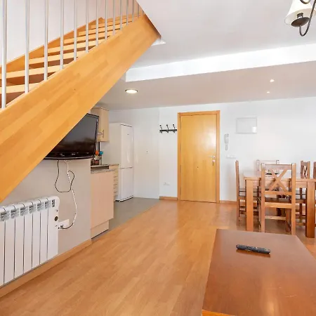 Spacious In With Heating Gúdar